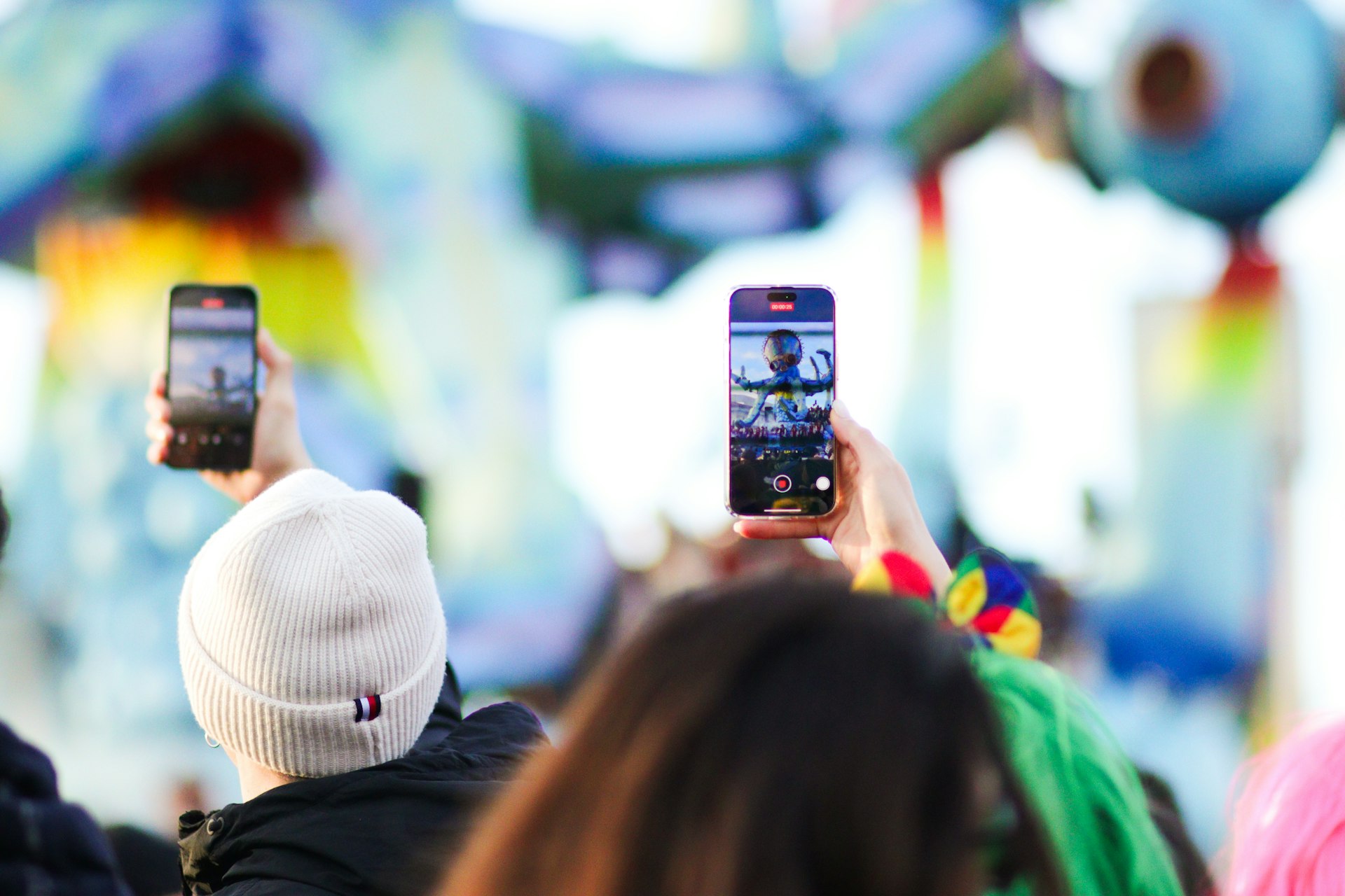 Unlocking Success: The Power of Micro-Moment Marketing in Mobile Strategies